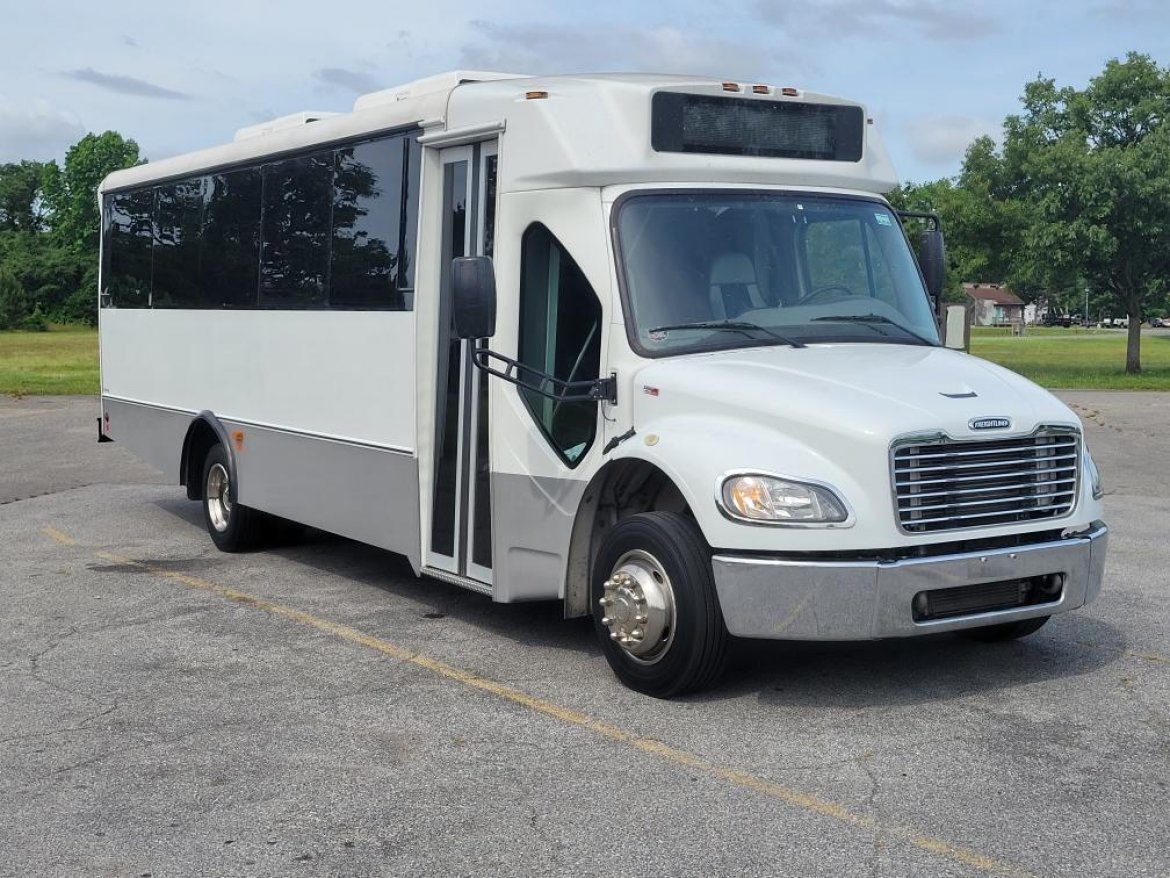 Limo Bus for Sale in Federalsburg, MD - Photo 2