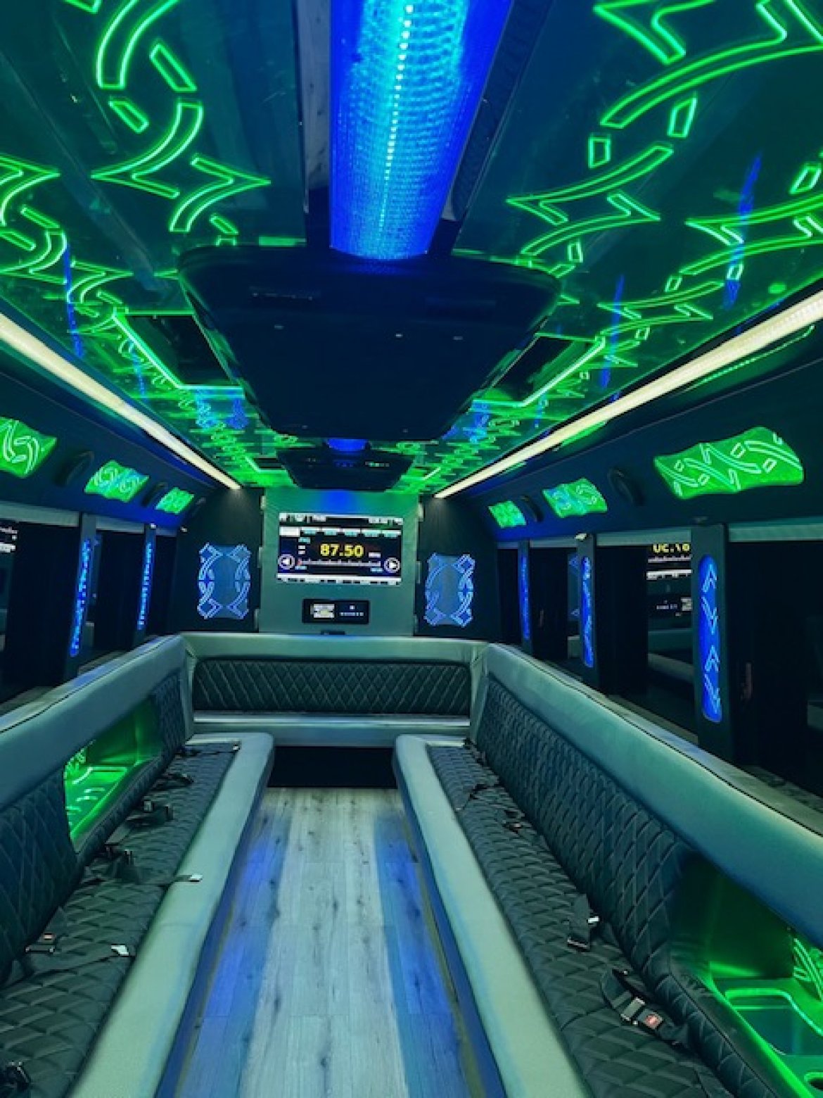Limo Bus for Sale in Federalsburg, MD - Photo 9