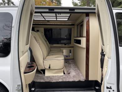 2013 GMC Savana Truck for Sale in North Hollywood, CA - Photo 2