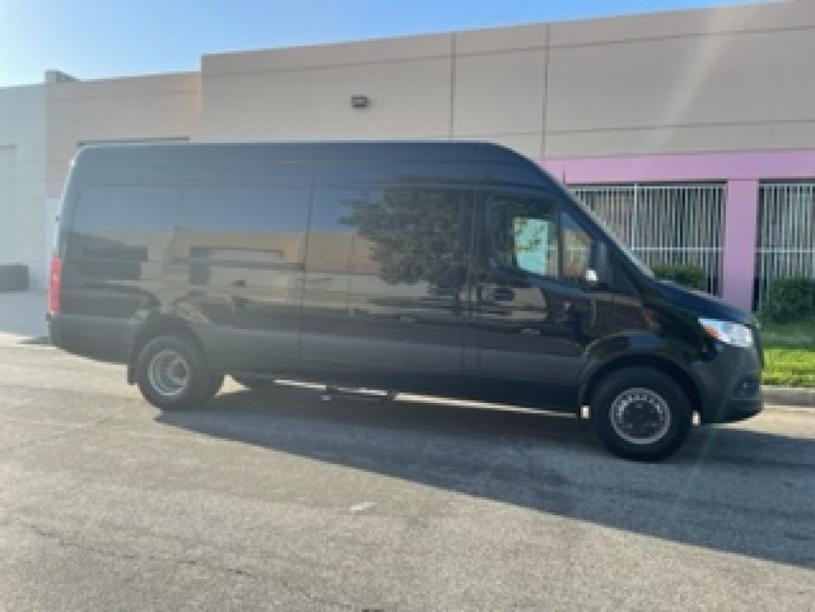 Sprinter for Sale in Fontana, CA - Photo 10