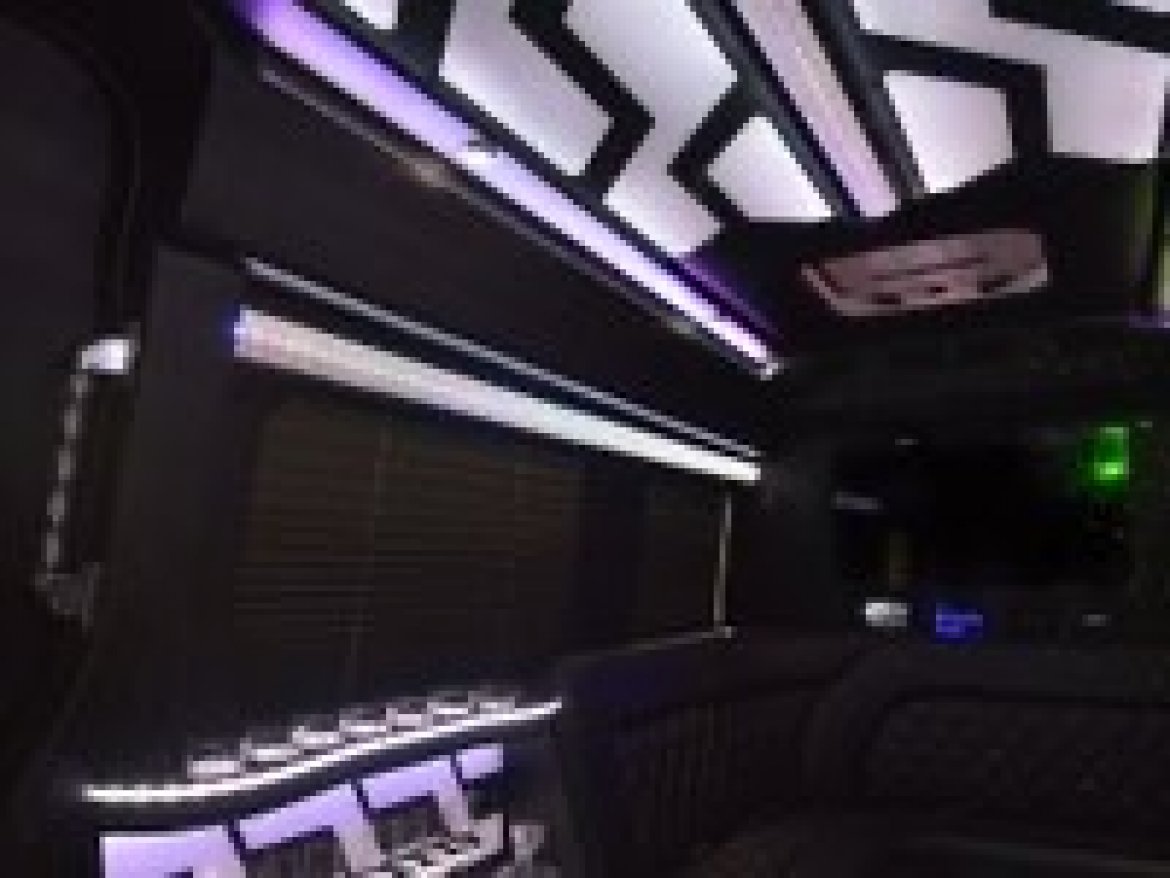 Sprinter for Sale in Fontana, CA - Photo 17