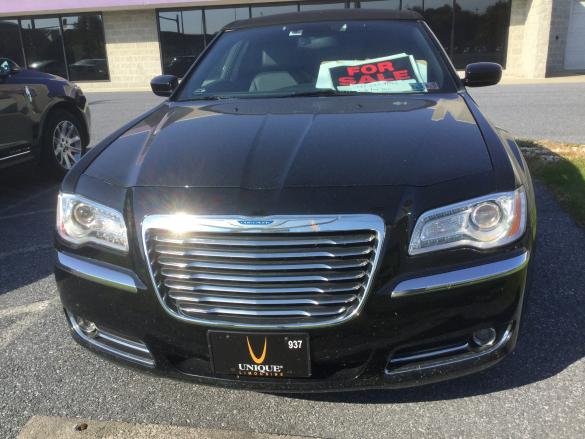 2013 Chrysler 300 Sedan for Sale in Harrisburg, PA - Photo 3