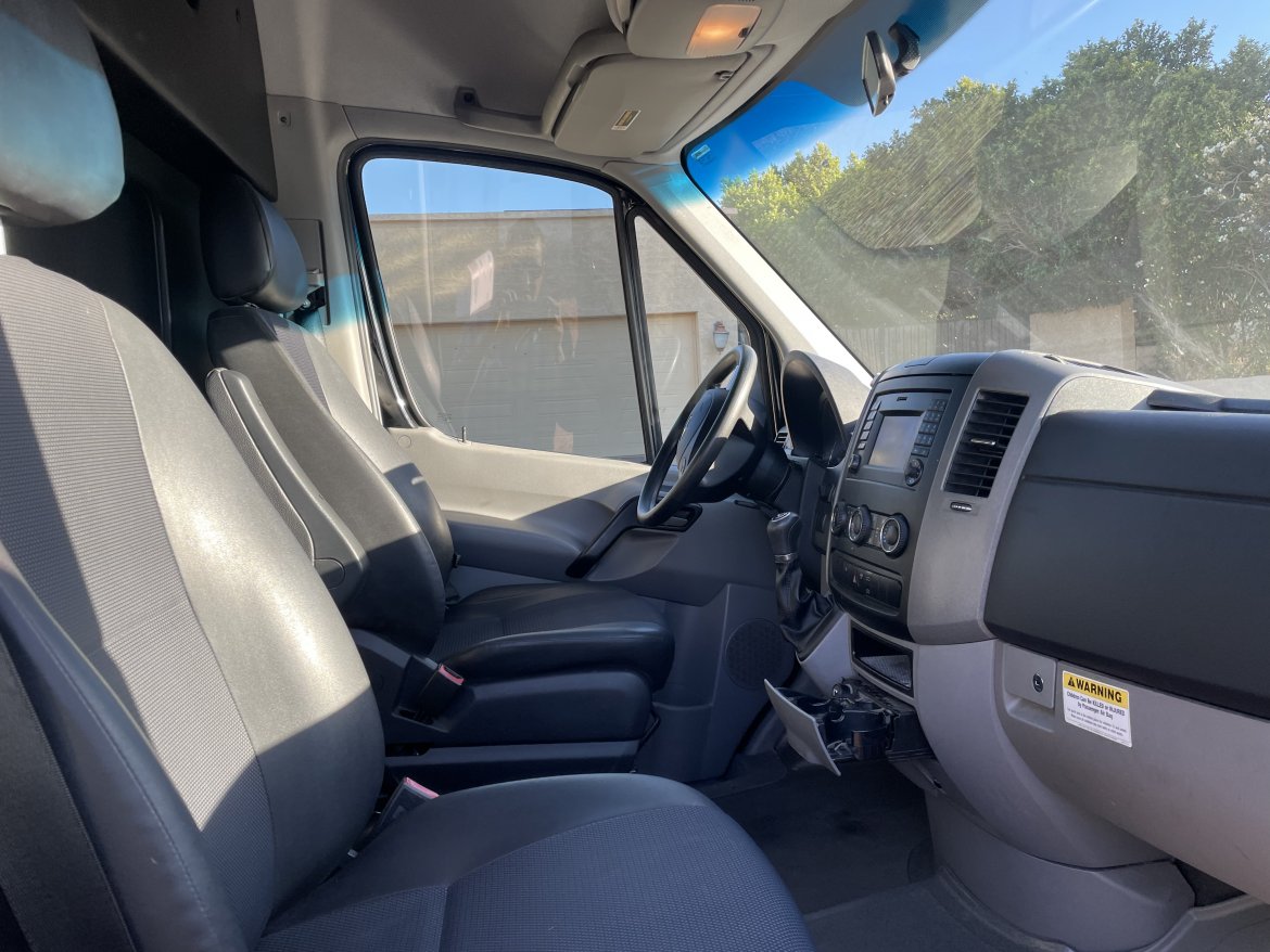 Limo Bus for Sale in Phoenix, AZ - Photo 6
