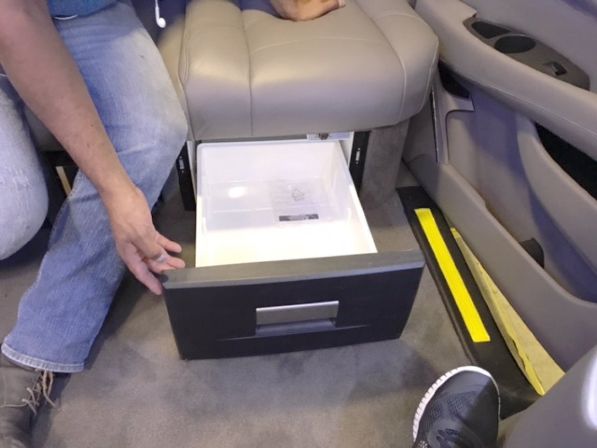 Photo of CEO SUV Mobile Office for sale: 2017 Cadillac Escalade 30" by Quality Coach