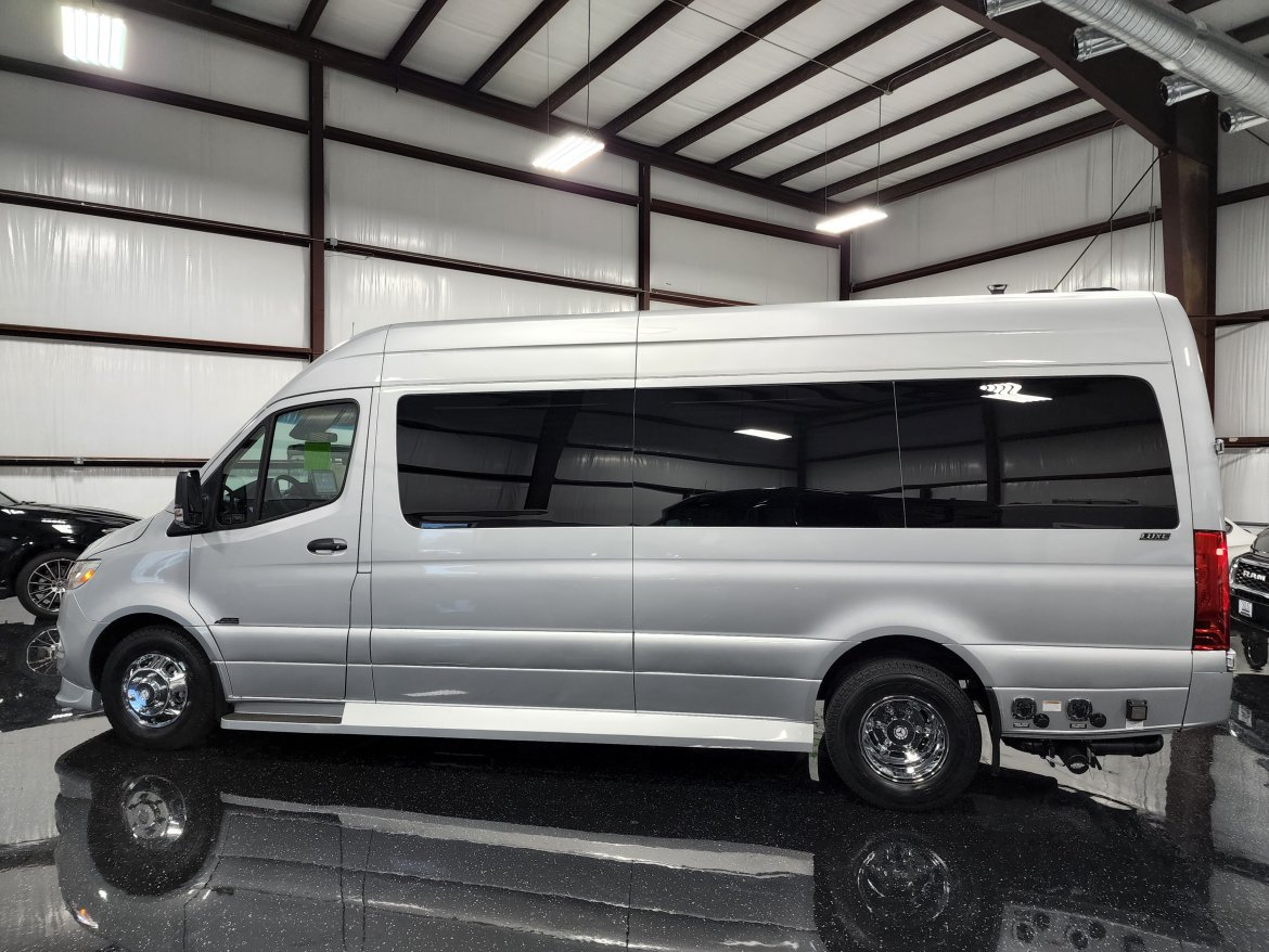 Sprinter for Sale in Houston, TX - Photo 5