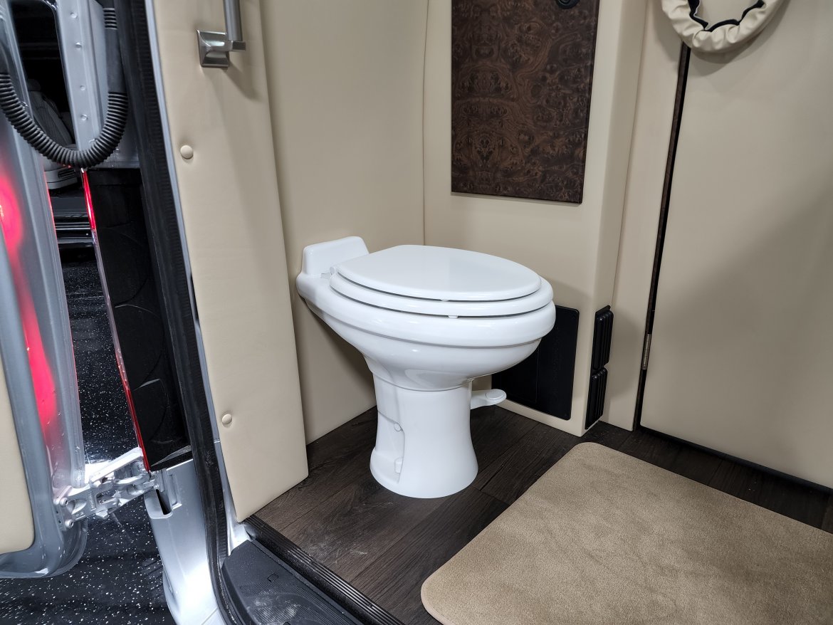 Sprinter for Sale in Houston, TX - Photo 12