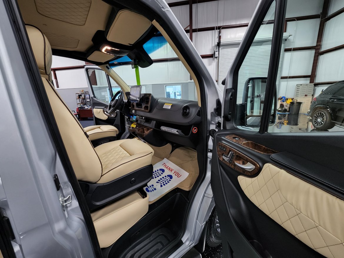 Sprinter for Sale in Houston, TX - Photo 17