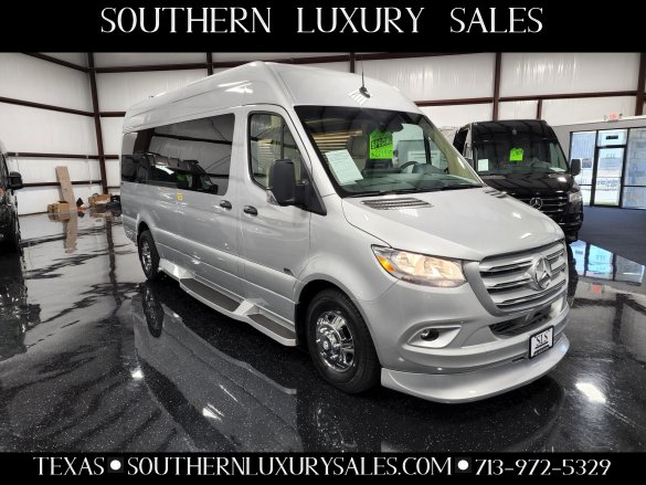 2022 Mercedes-Benz Sprinter 3500 170 Luxe Day Cruiser D6 Sprinter for Sale in Houston, TX - Main Photo