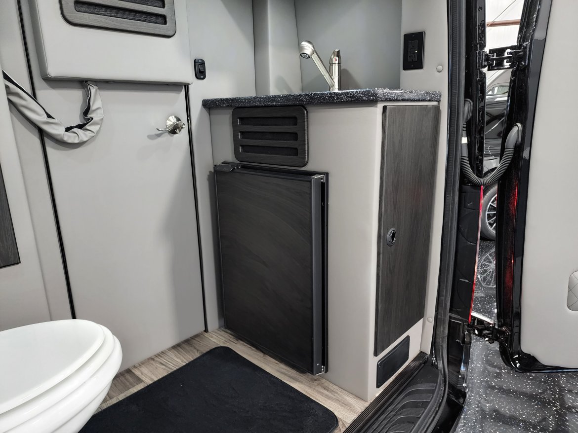Sprinter for Sale in Houston, TX - Photo 14