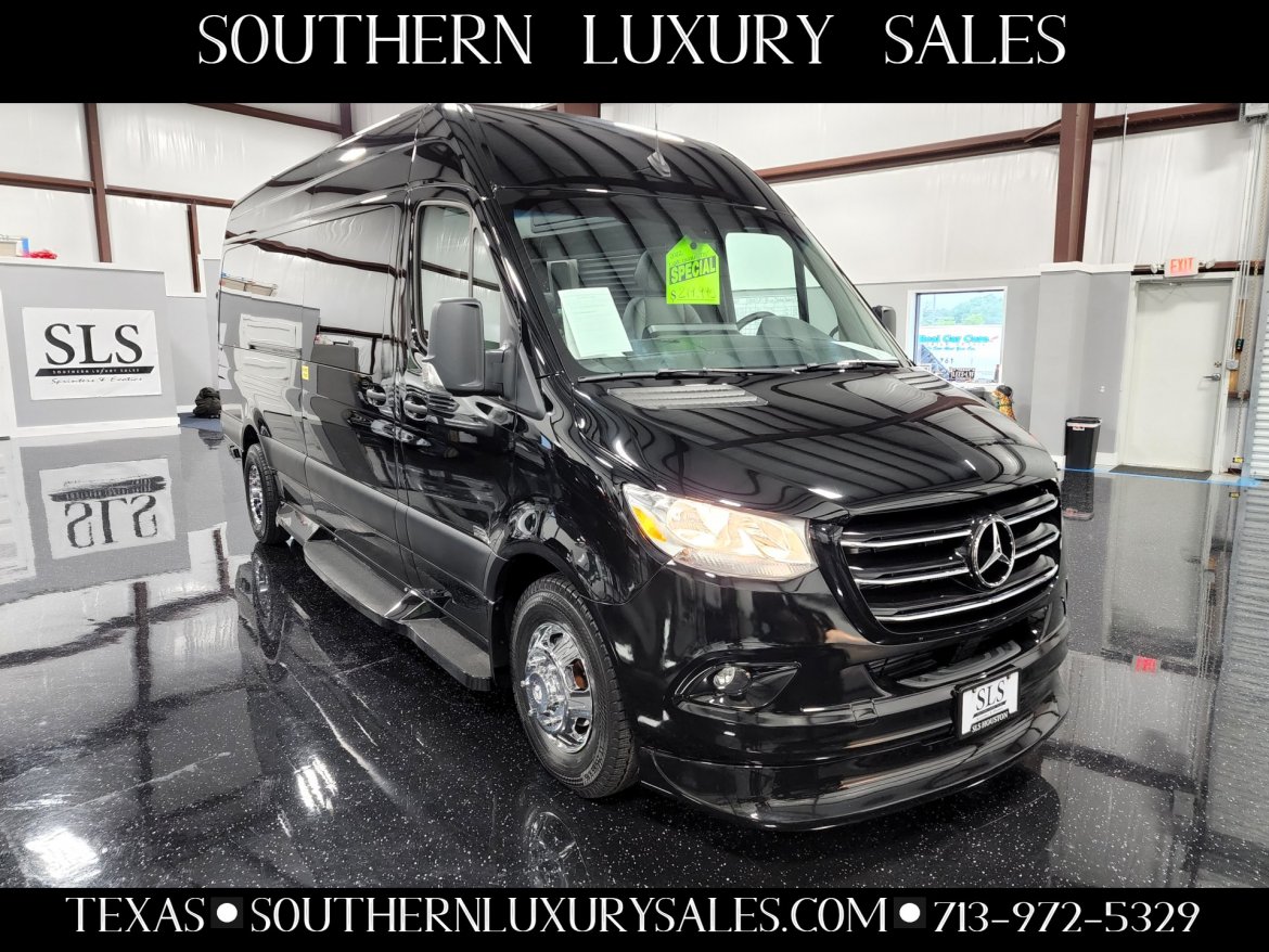 Sprinter for sale: 2022 Mercedes-Benz Sprinter 3500 170 Luxe Day Cruiser D6 170&quot; by Midwest Automotive Designs