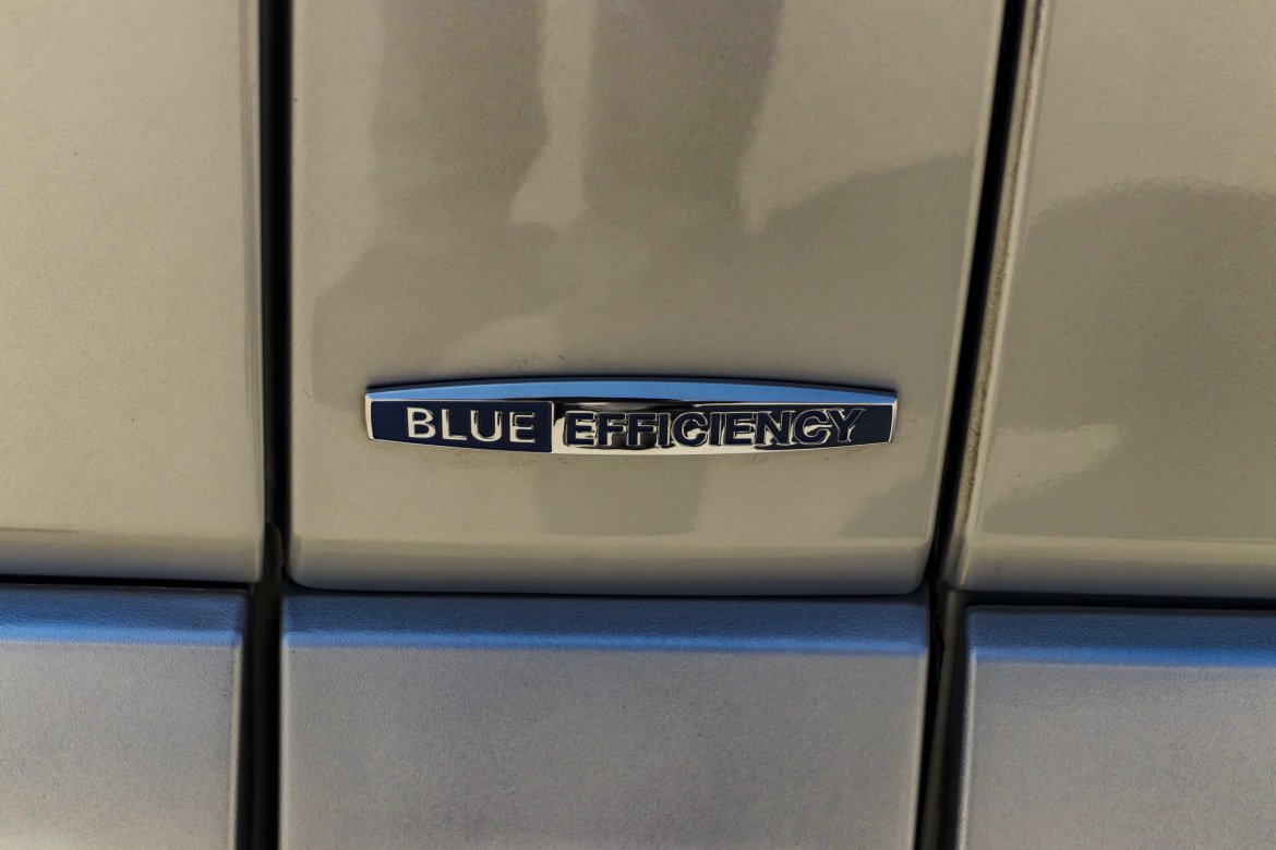 Photo of Sprinter for sale: 2014 Mercedes-Benz SPRINTER 2500 170" by Midwest Design