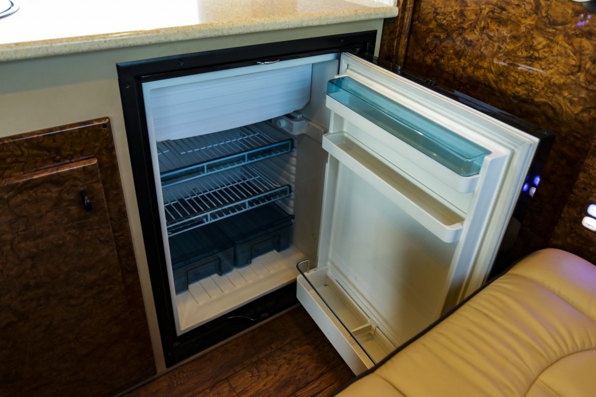 Photo of Sprinter for sale: 2014 Mercedes-Benz SPRINTER 2500 170" by Midwest Design