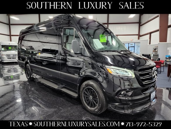 2023 Mercedes-Benz Sprinter 3500 170" EXT Midwest Luxe Daycruiser Sprinter for Sale in Houston, TX - Main Photo