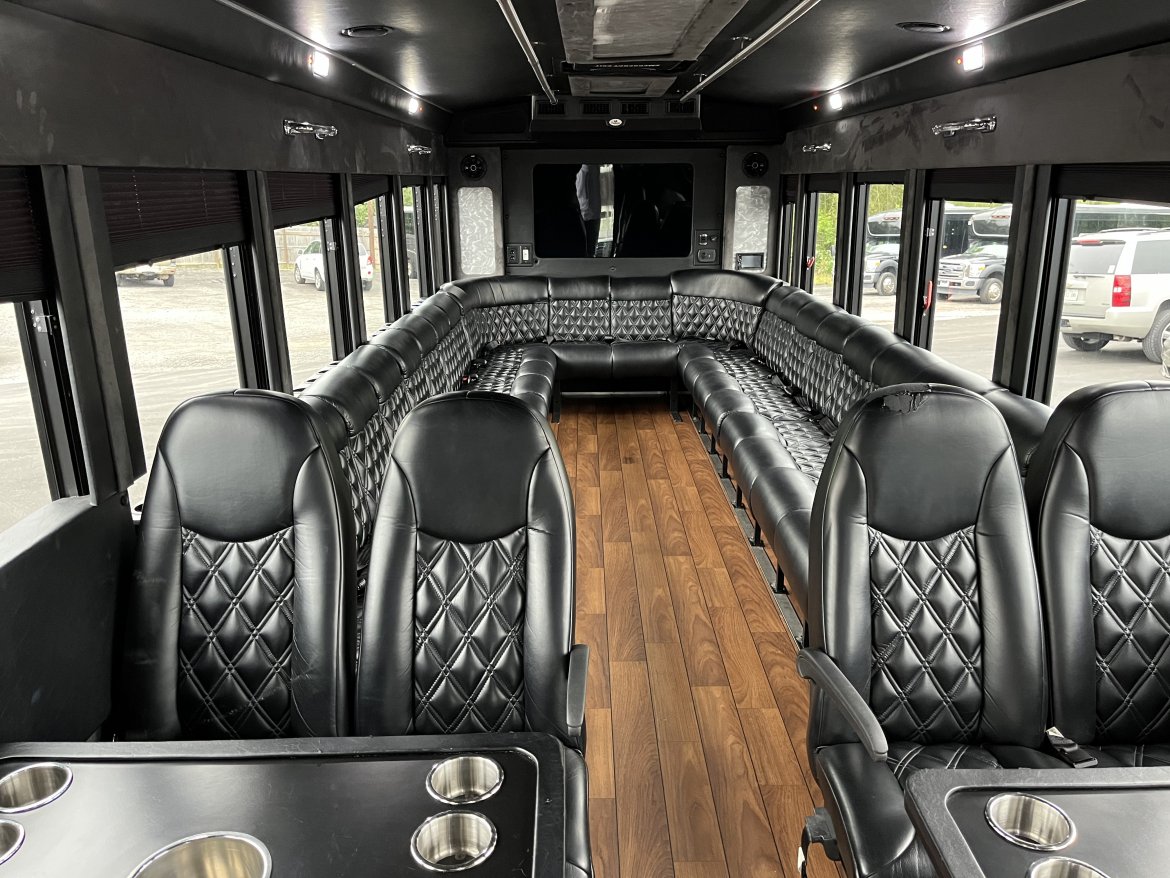 Limo Bus for sale: 2015 Ford F 550 by Battisti