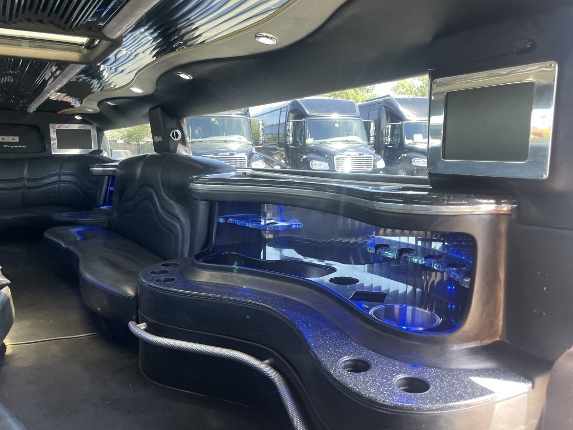 SUV Stretch for Sale in Phoenix, AZ - Photo 11