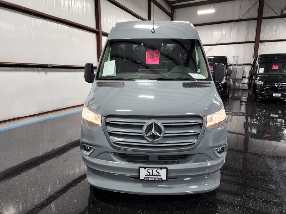 2023 Mercedes-Benz Sprinter 3500 170" Luxe Day Cruiser D6 Sprinter for Sale in Houston, TX - Photo 2