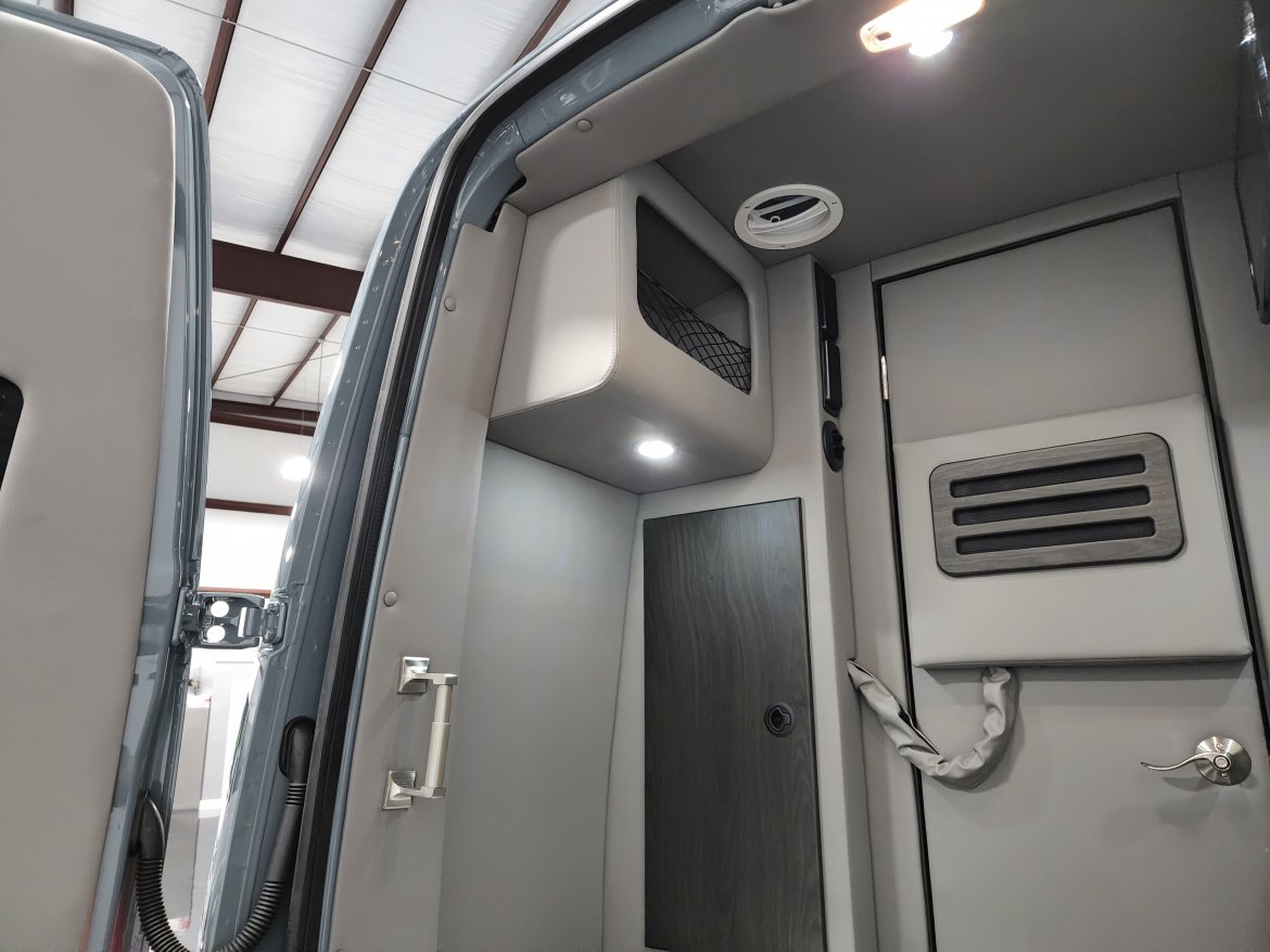 Sprinter for Sale in Houston, TX - Photo 12