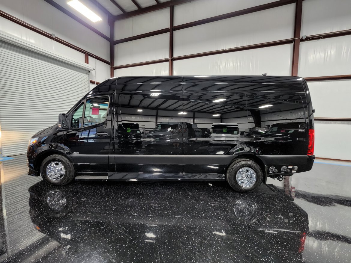 Sprinter for Sale in Houston, TX - Photo 5