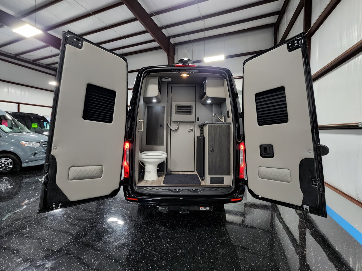Sprinter for Sale in Houston, TX - Photo 9