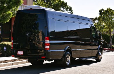 2014 Mercedes-Benz Sprinter 3500 Sprinter for Sale in Fontana, California, US - Photo 4