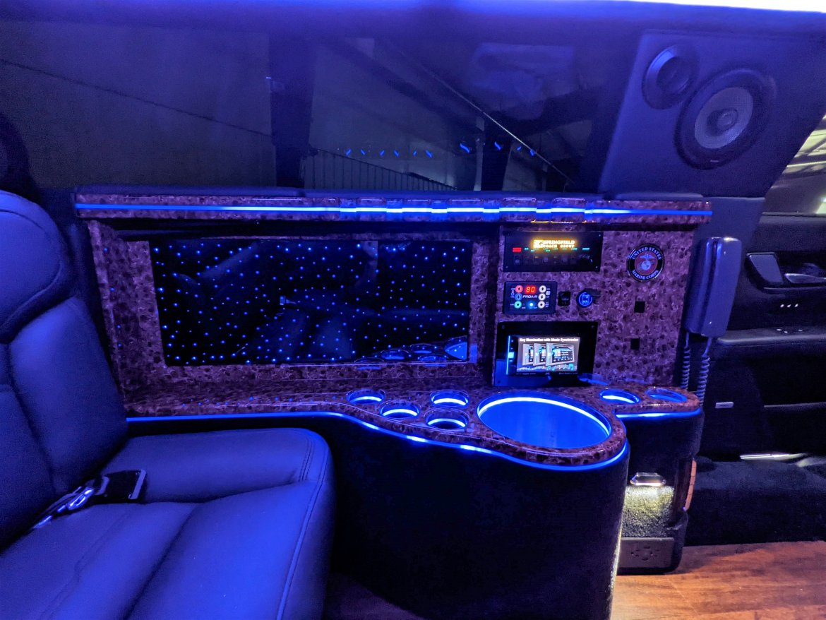 Limousine for Sale in Springfield, MO - Photo 7