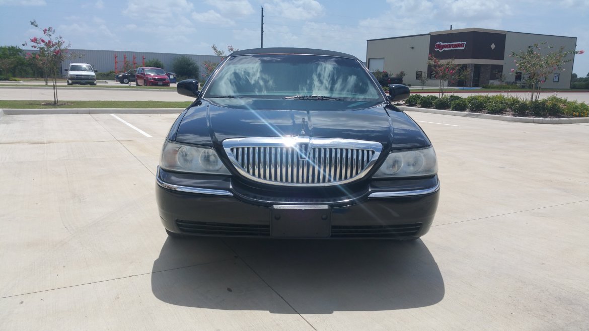 Photo of Limousine for sale: 2007 Lincoln TownCar 120&quot; by Krystal