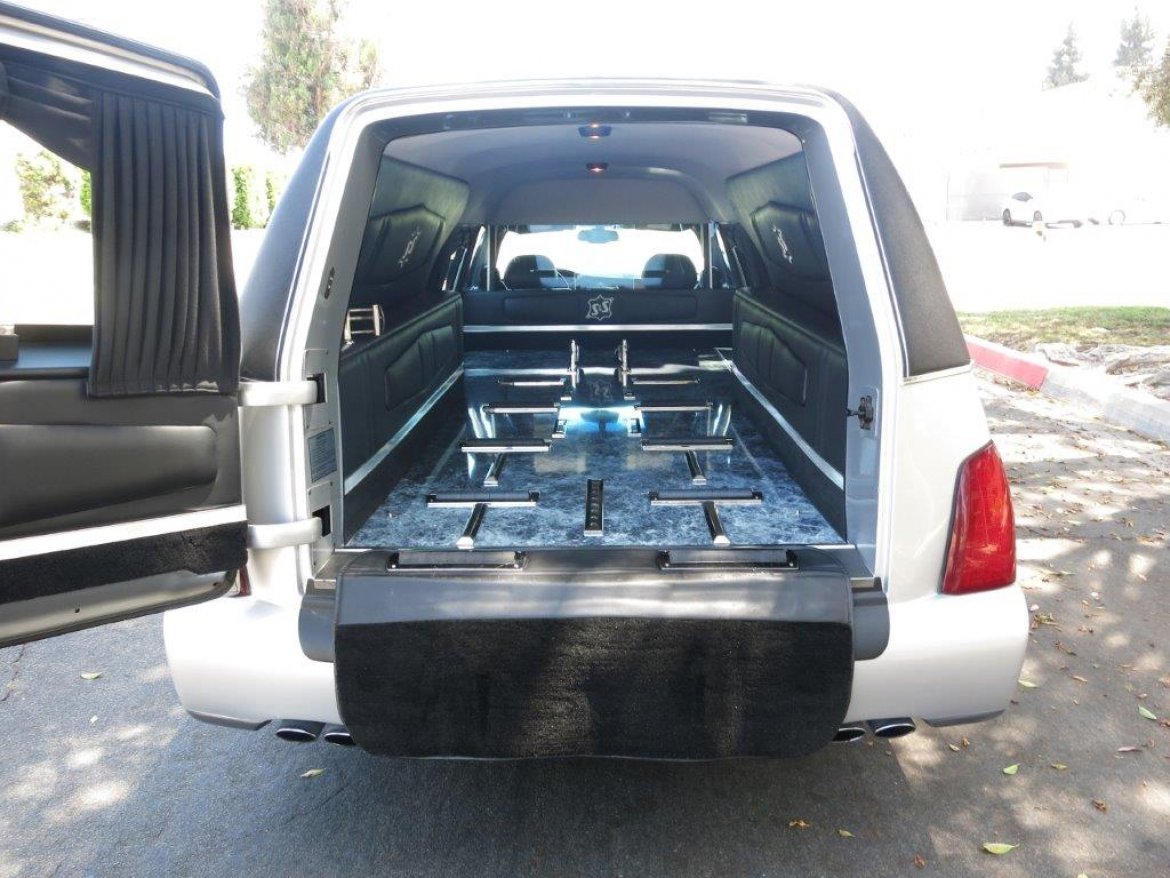 Funeral for Sale in Carson, CA - Photo 10