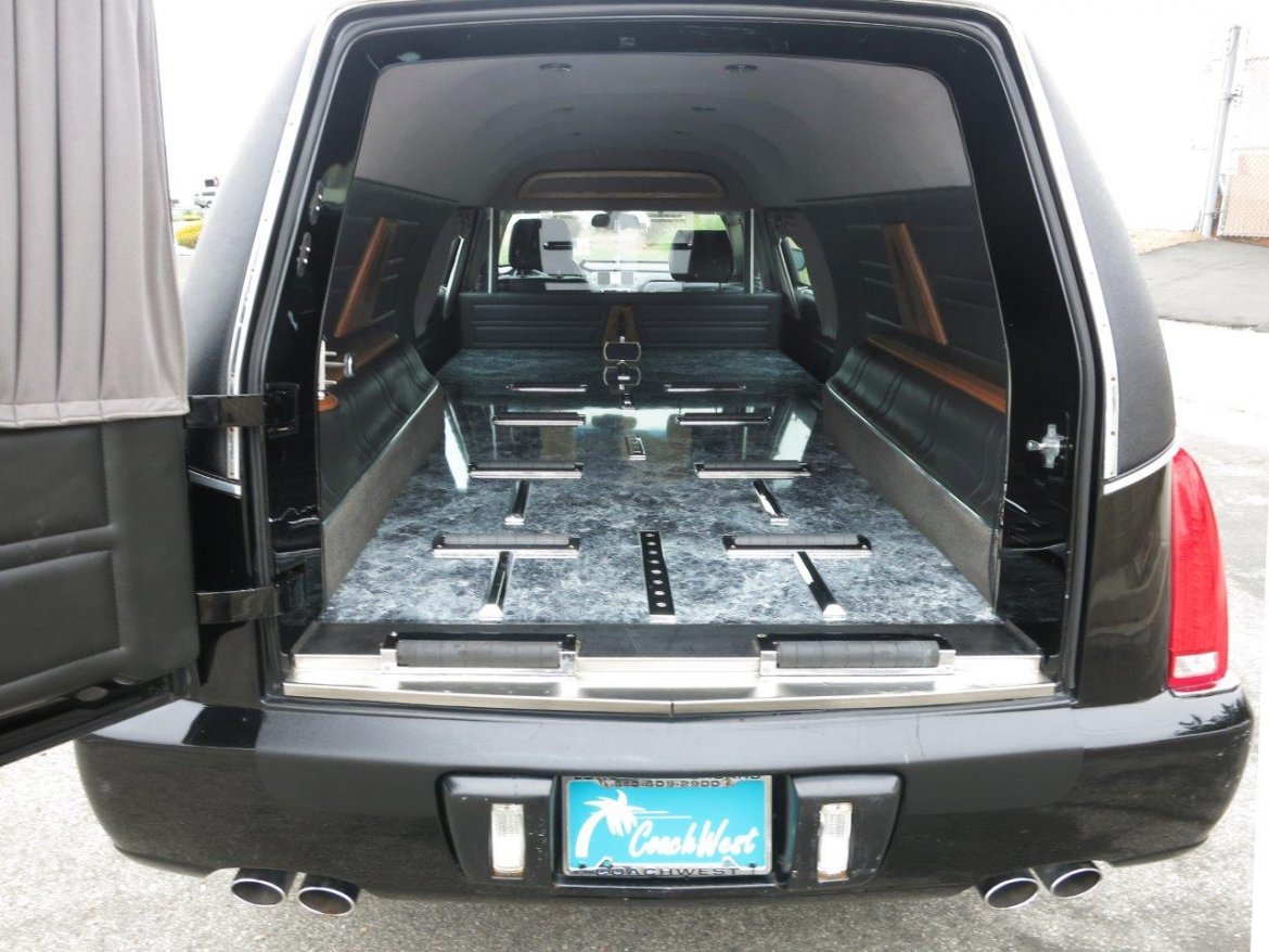 Funeral for Sale in Carson, CA - Photo 9