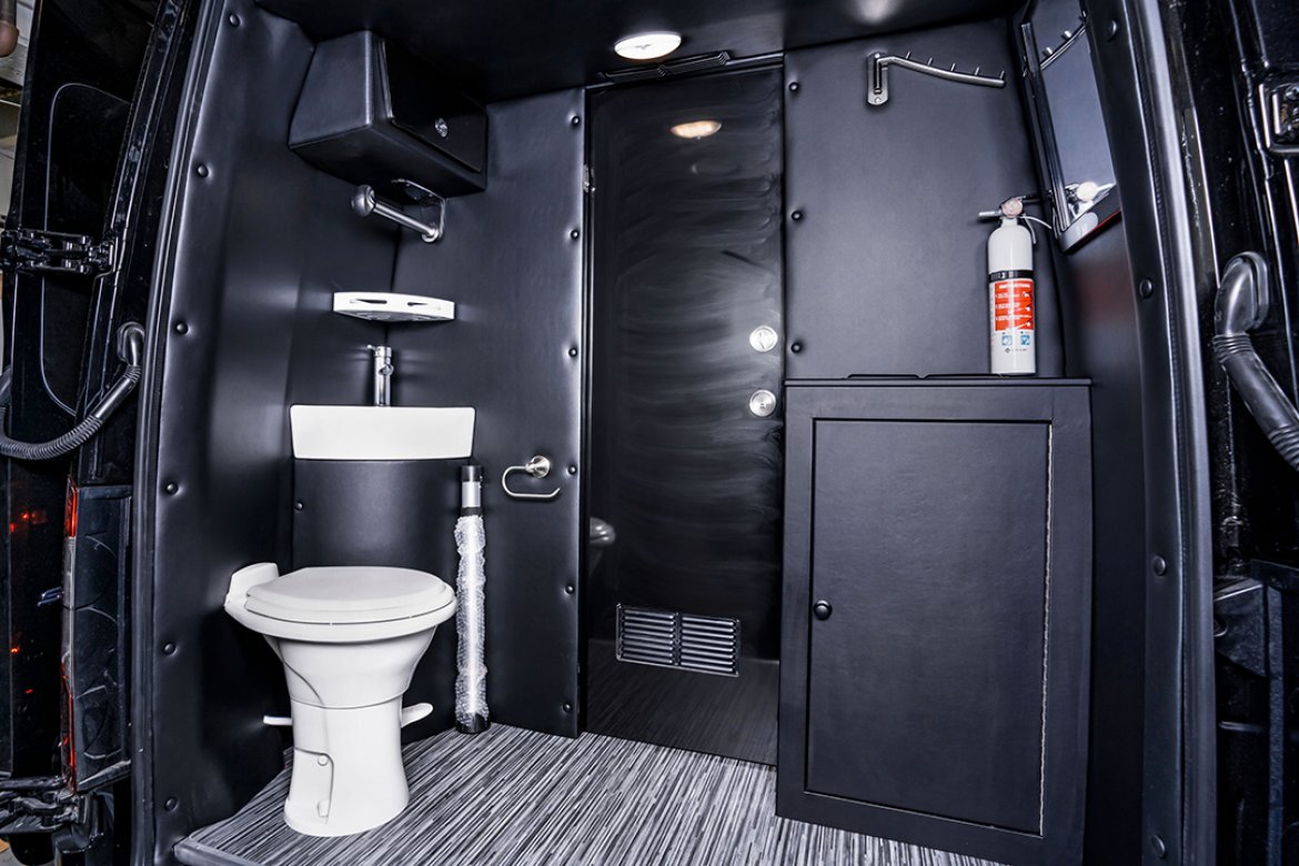 Sprinter for Sale in San Antonio, TX - Photo 9