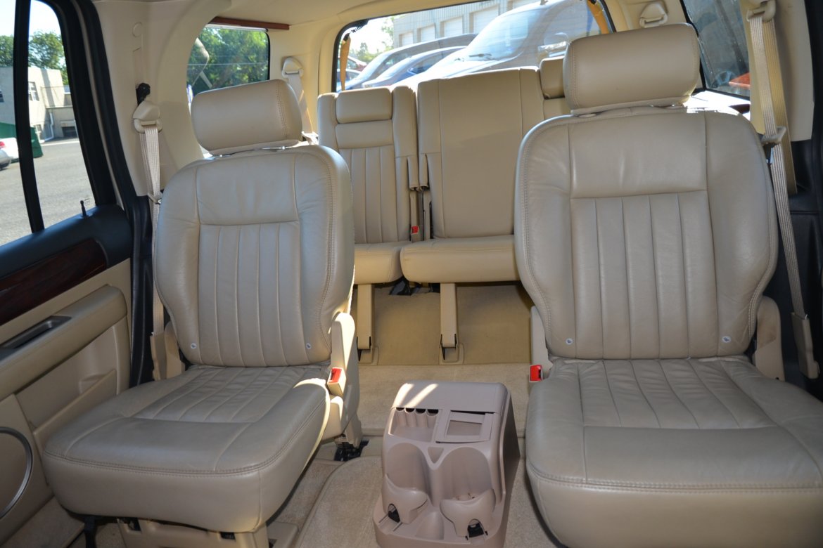Photo of Limousine for sale: 2005 Lincoln Navigator 120&quot; by DaBryan