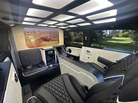 2021 Mercedes-Benz Metris CEO Sprinter for Sale in Morganville, NJ - Photo 3