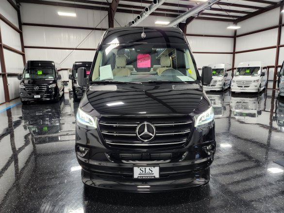 2023 Mercedes-Benz Sprinter 3500 170" EXT Luxe Day Cruiser D6 SS Sprinter for Sale in Houston, TX - Photo 2