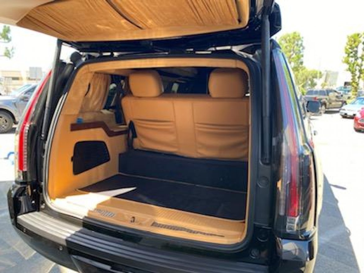 CEO SUV Mobile Office for Sale in Ontario, CA - Photo 5