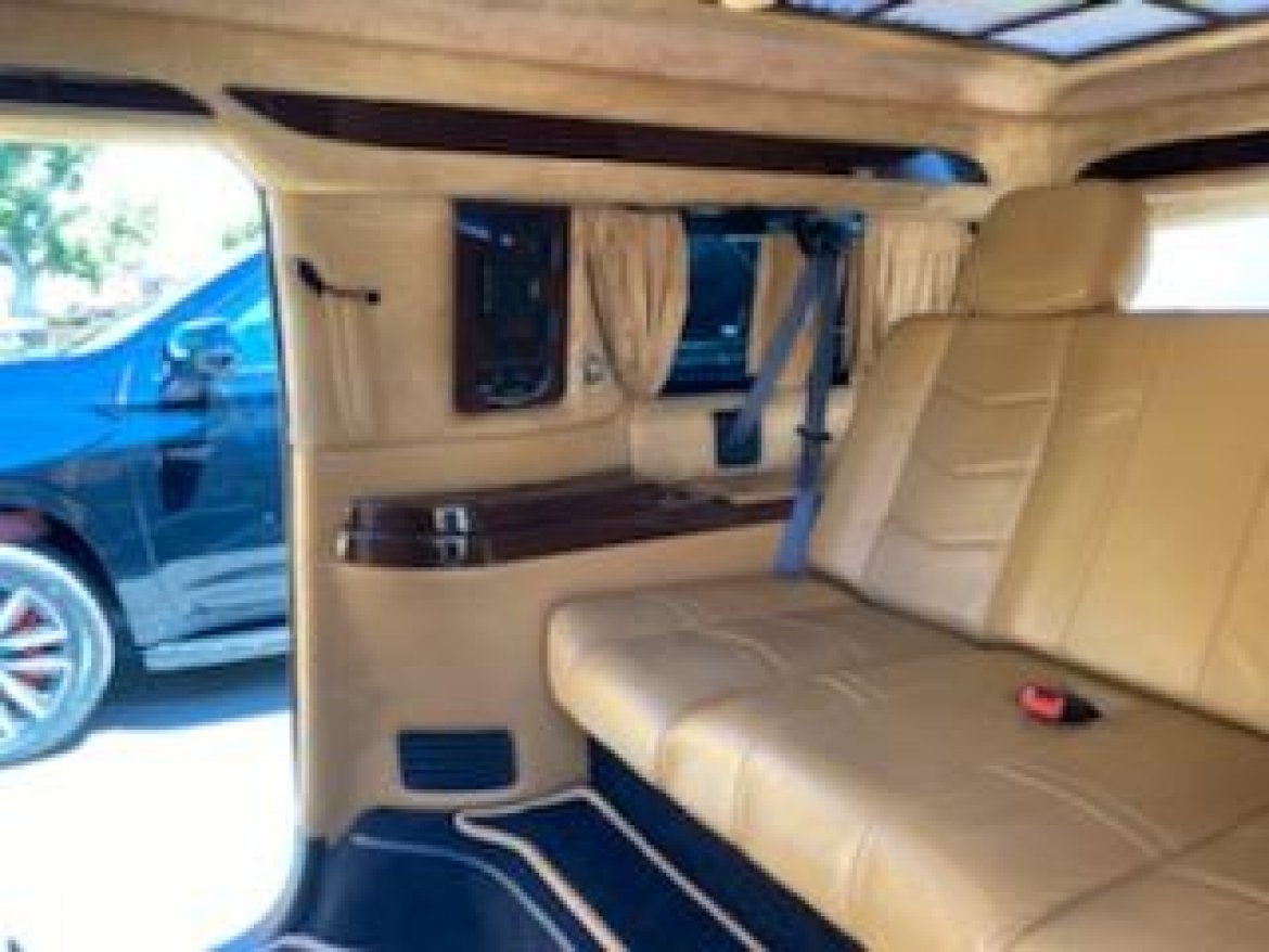 CEO SUV Mobile Office for Sale in Ontario, CA - Photo 16