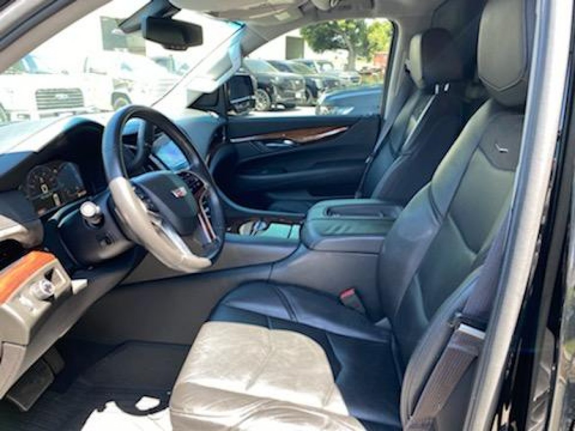 CEO SUV Mobile Office for Sale in Ontario, CA - Photo 21