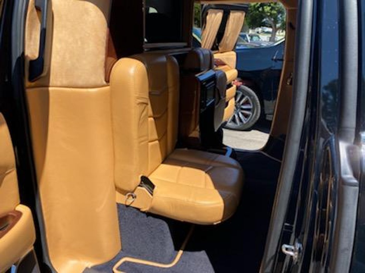 CEO SUV Mobile Office for Sale in Ontario, CA - Photo 22