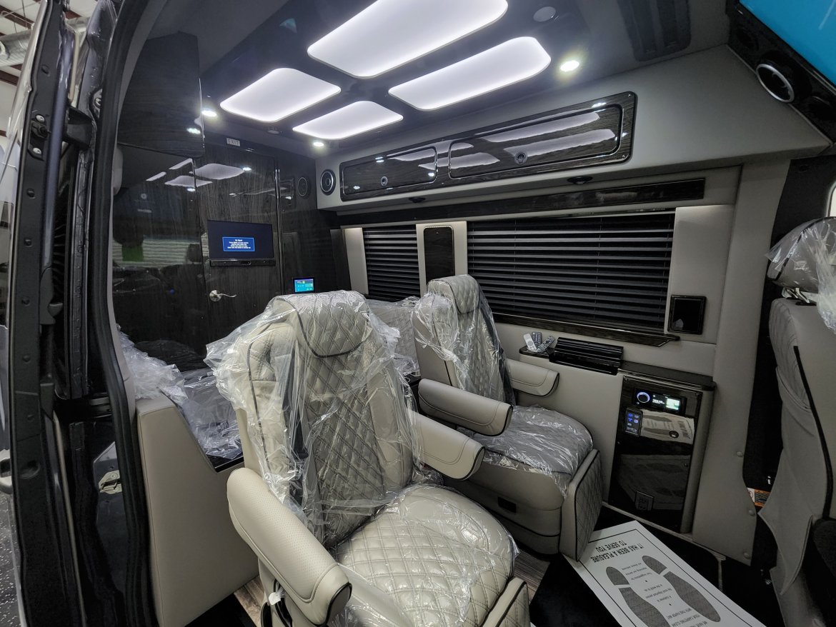 Sprinter for Sale in Houston, TX - Photo 27