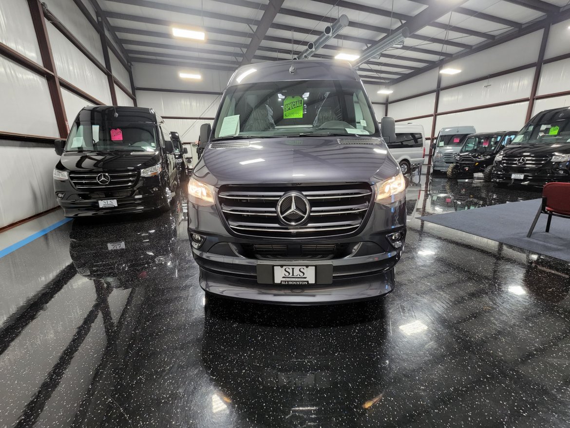 Used 2023 Mercedes-Benz Sprinter 2500 144" Luxe Daycruiser for sale #WS