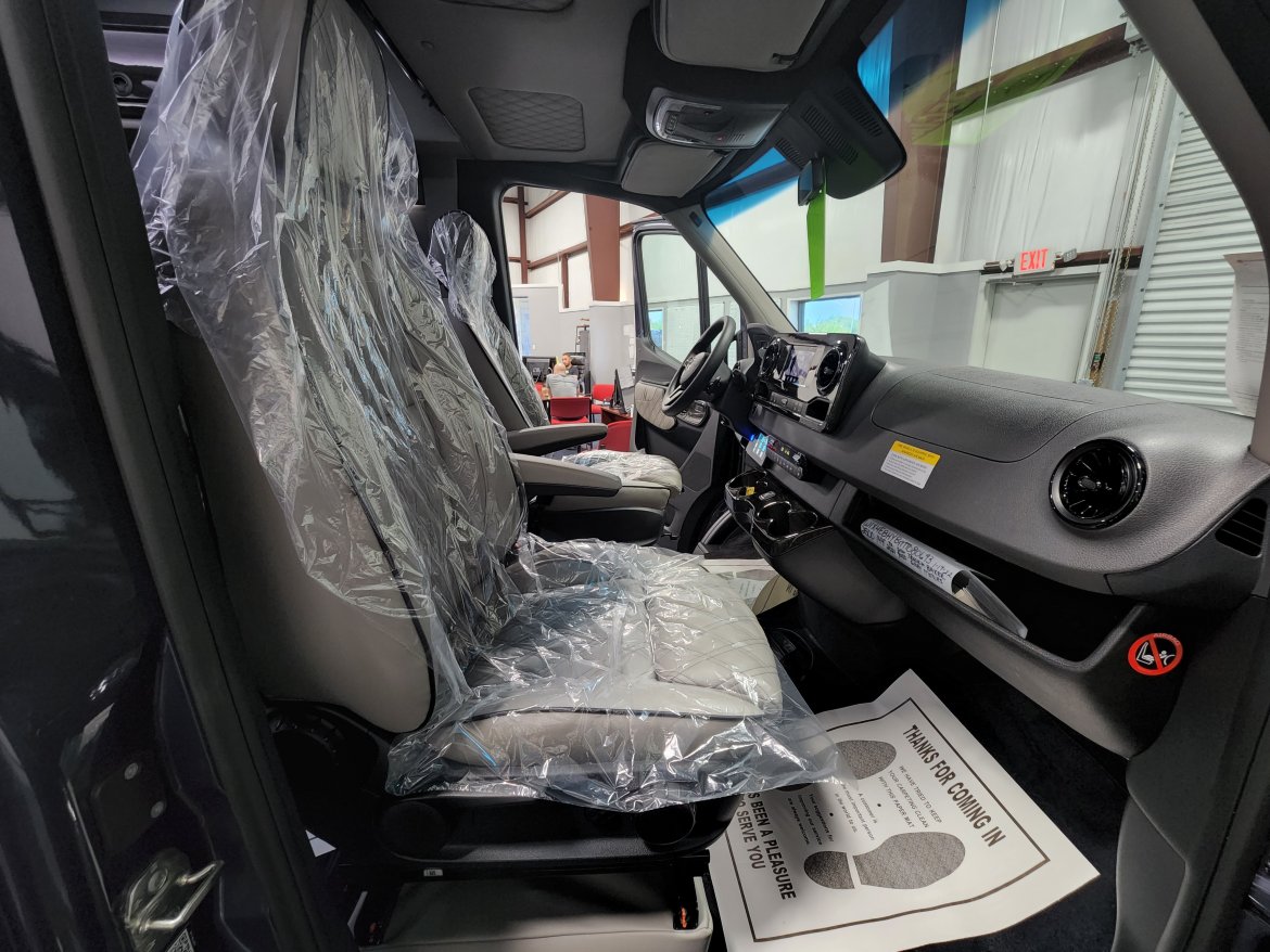 Sprinter for Sale in Houston, TX - Photo 11