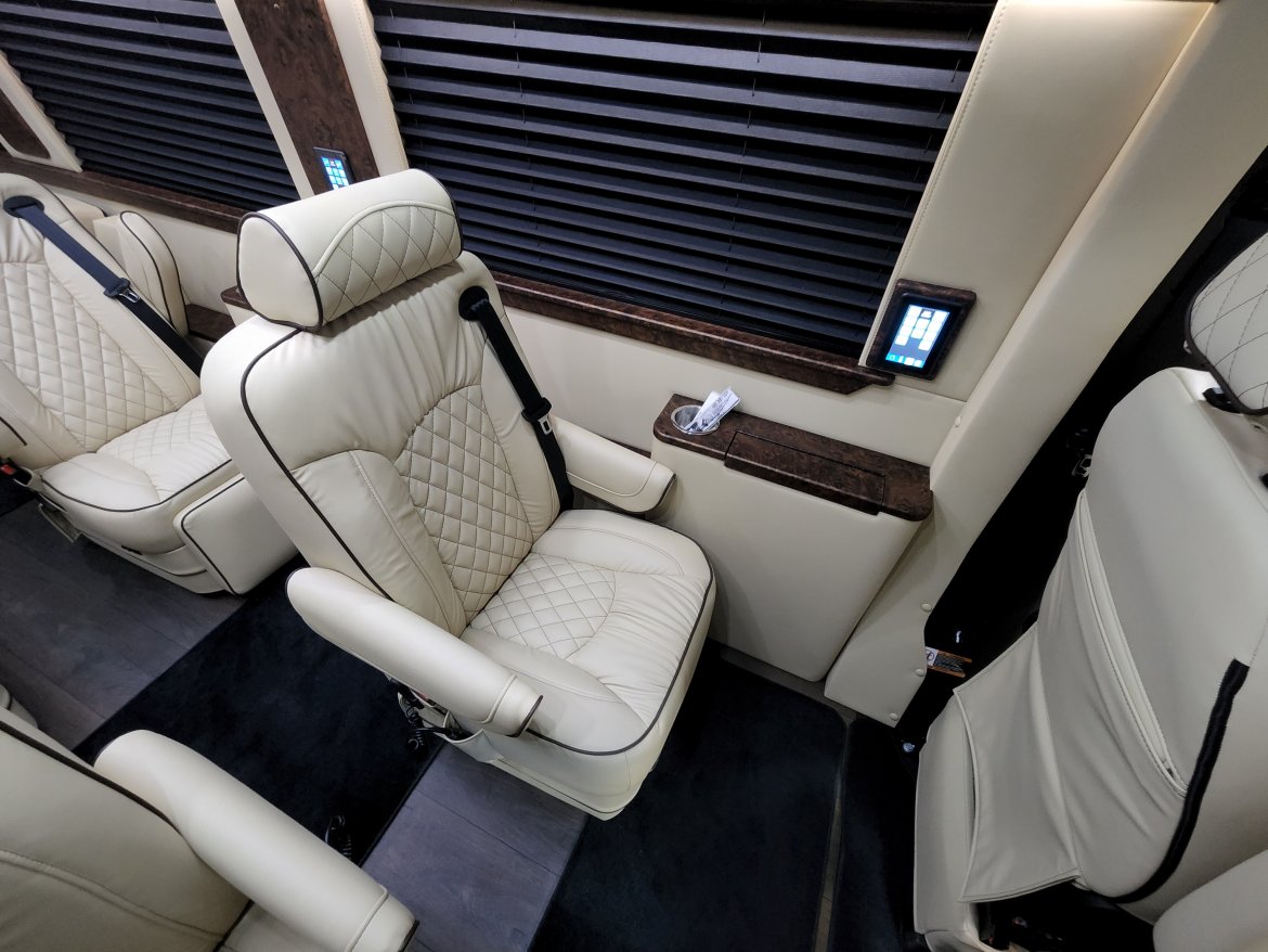 Sprinter for Sale in Houston, TX - Photo 17