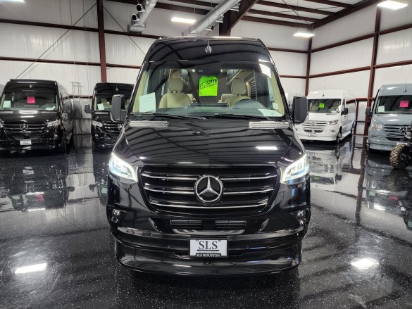 2023 Mercedes-Benz Sprinter 3500 170" Luxe Daycruiser D6 Sprinter for Sale in Houston, TX - Photo 2