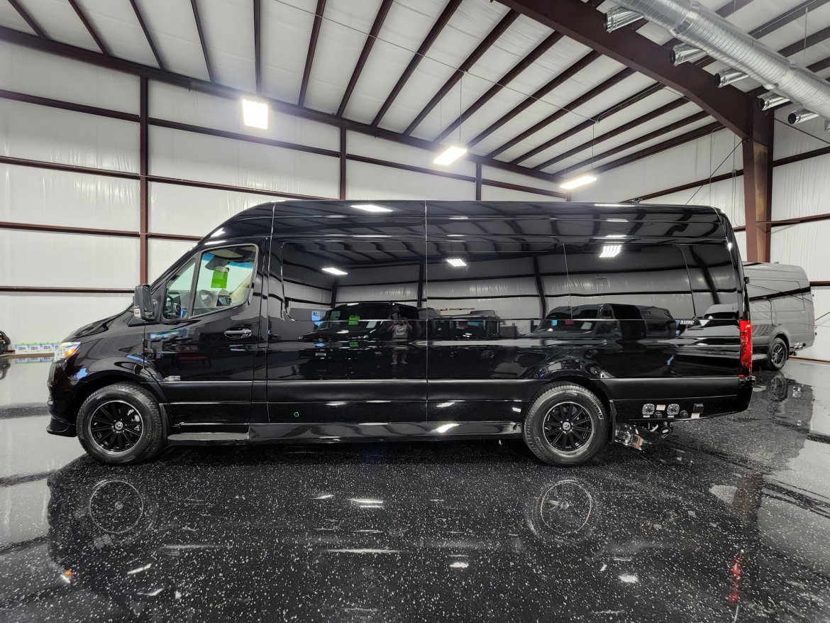 Sprinter for Sale in Houston, TX - Photo 4