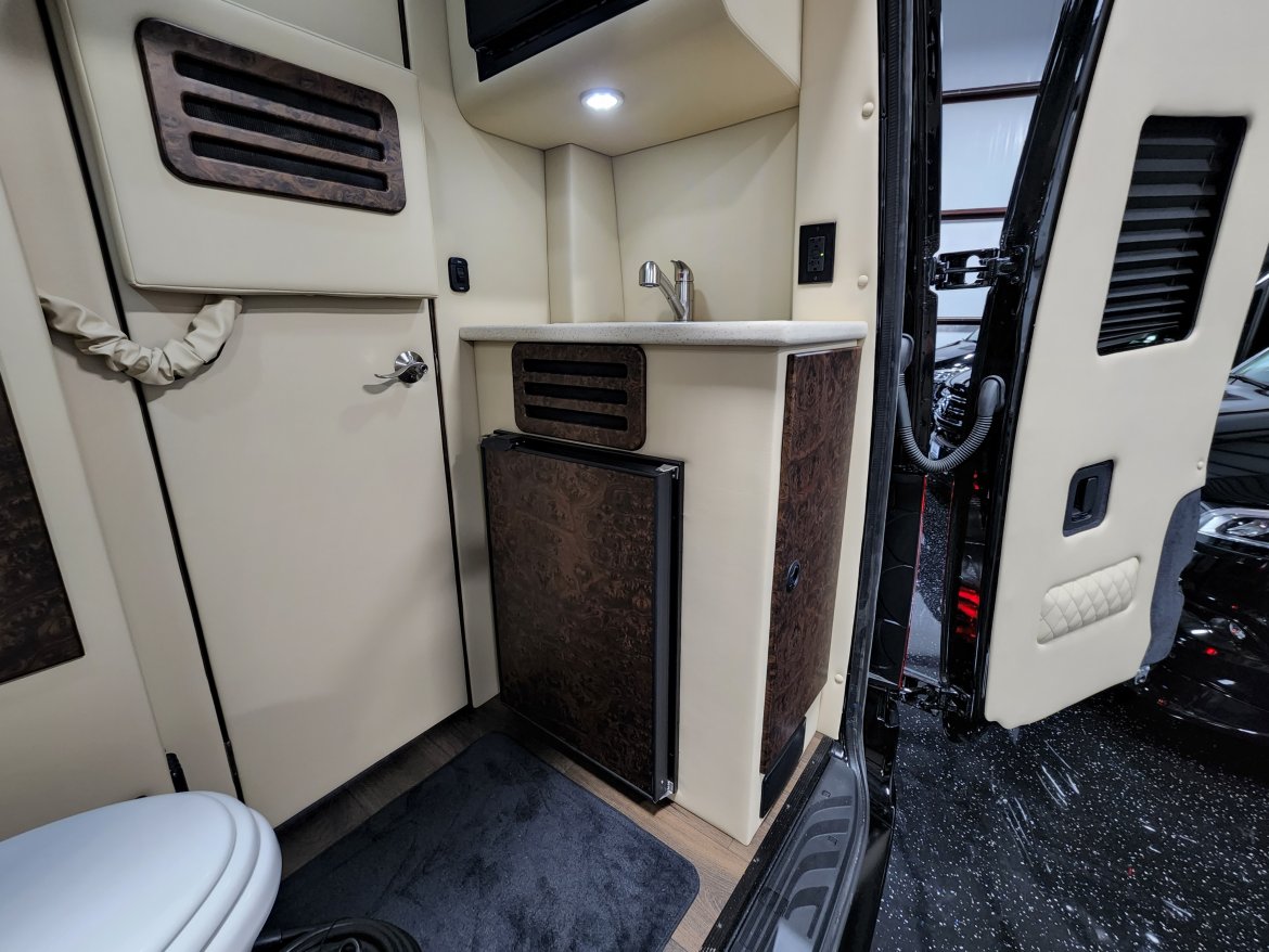 Sprinter for Sale in Houston, TX - Photo 32