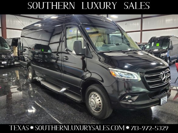 2020 Mercedes-Benz Sprinter 3500 170" Luxe Daycruiser D6 Sprinter for Sale in Houston, TX - Main Photo
