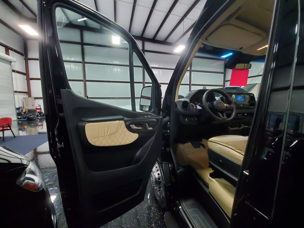 Sprinter for Sale in Houston, TX - Photo 9