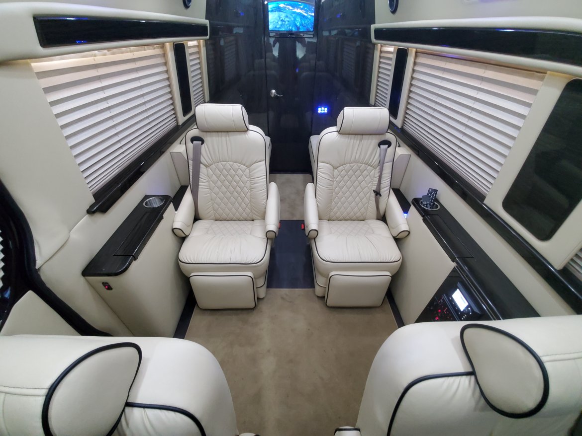Sprinter for Sale in Houston, TX - Photo 18