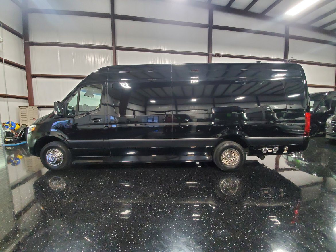 Sprinter for Sale in Houston, TX - Photo 4