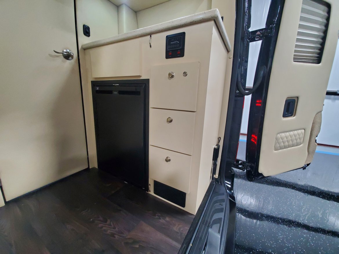 Sprinter for Sale in Houston, TX - Photo 31