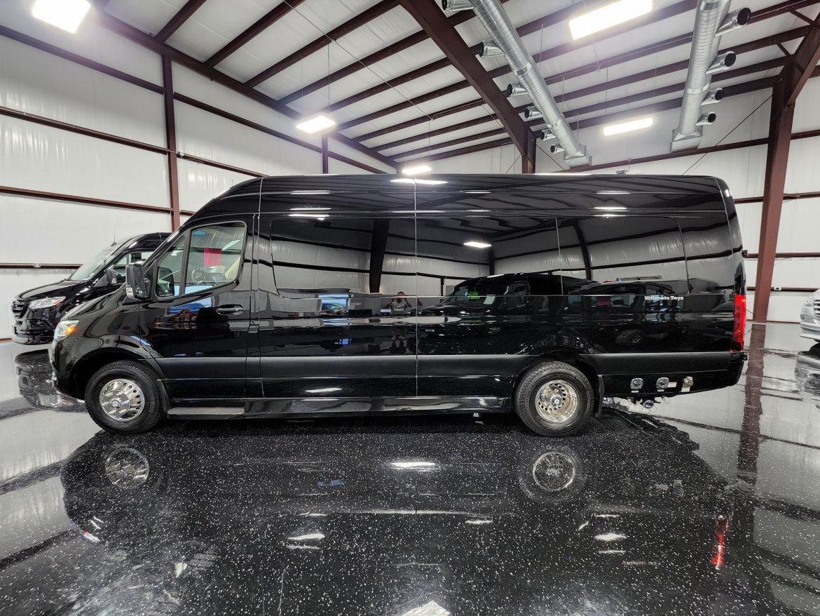 Sprinter for Sale in Houston, TX - Photo 4