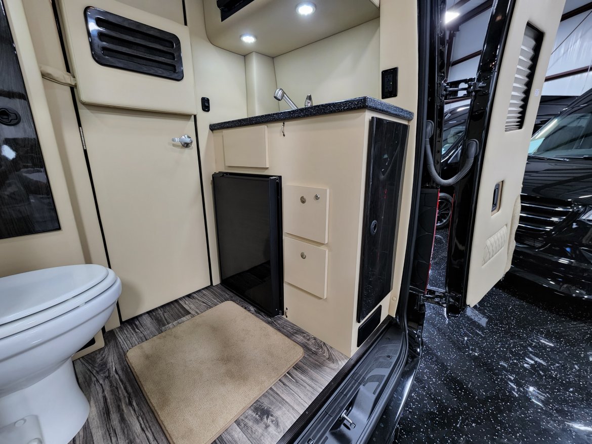 Sprinter for Sale in Houston, TX - Photo 14